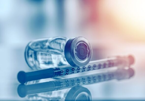 Why steroid users often buy injectable steroids online